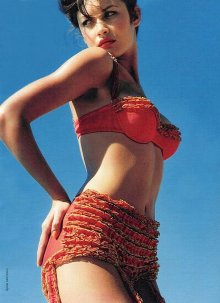 Фотосессия актриса и модель Оля Куриленко в журнале "ELLE" 2001 год