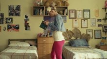Видео и фото Анна Хилькевич в нижнем белье в сериале "Универ. Новая общага"