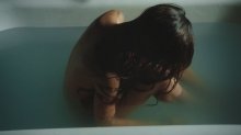 Видео и фото Рианна голая в клипе "Stay"