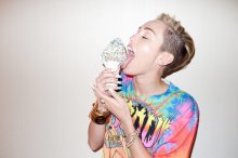 Фотосессия Miley Cyrus у фотографа Terry Richardson