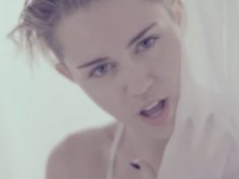 Miley Cyrus - Adore You