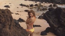 Видео и фото Ирина Шейк в откровенном купальнике в "Sports Illustrated Swimsuitissue" 2011 год